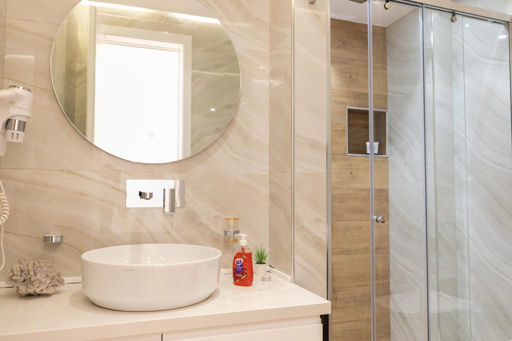 Vlorë Belleview Apartment 1 מראה חיצוני תמונה